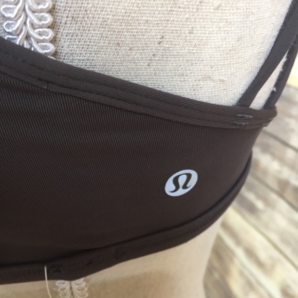 NWT STNY GREY LULULEMON LIGHTEN UP BRA WITH PADS - Picture 3 of 5